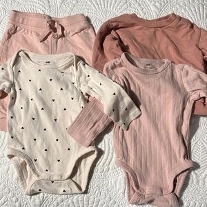 H&M Baby Girl Bundle 2-4 Months (P7)
